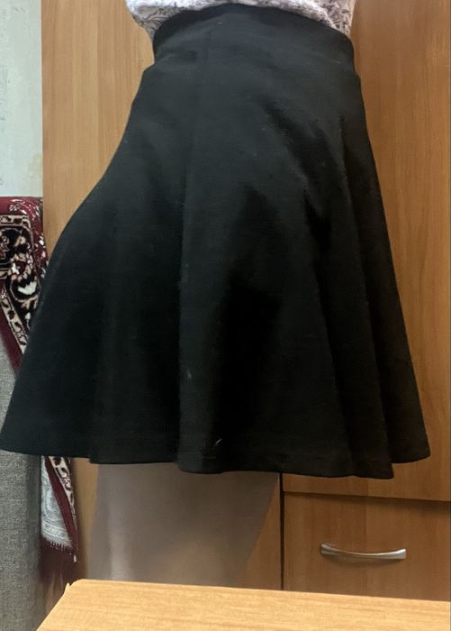 Юбка черная красивая