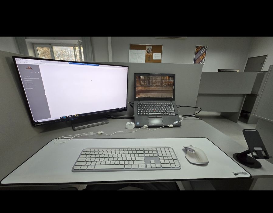 Клавиатура мышка коврик Logitech