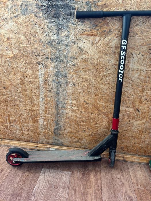 Продаётся трюковой самокат