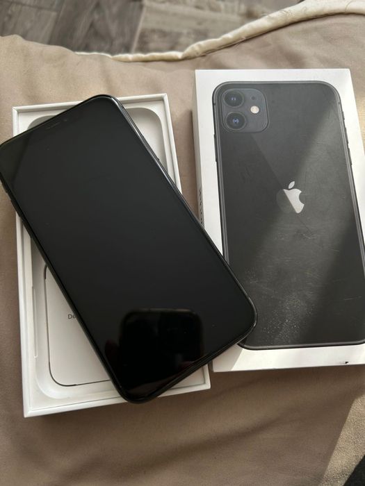 Продам IPhone 11