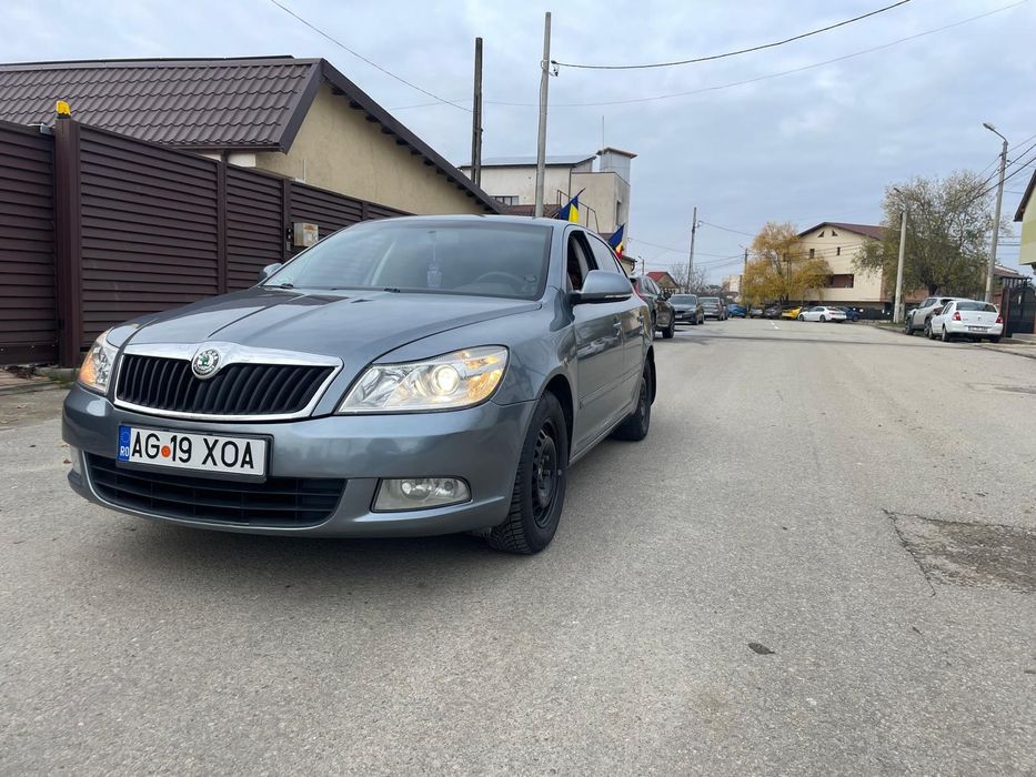 SKODA Octavia 2012 — imagine 2