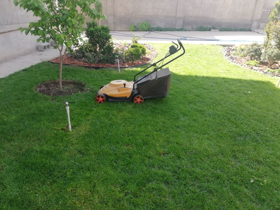 *Стрижка газона *Денис