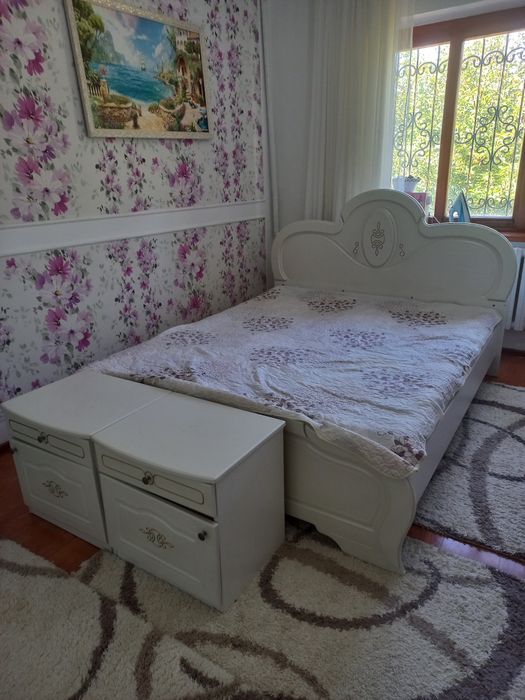 Спальный гарнитур