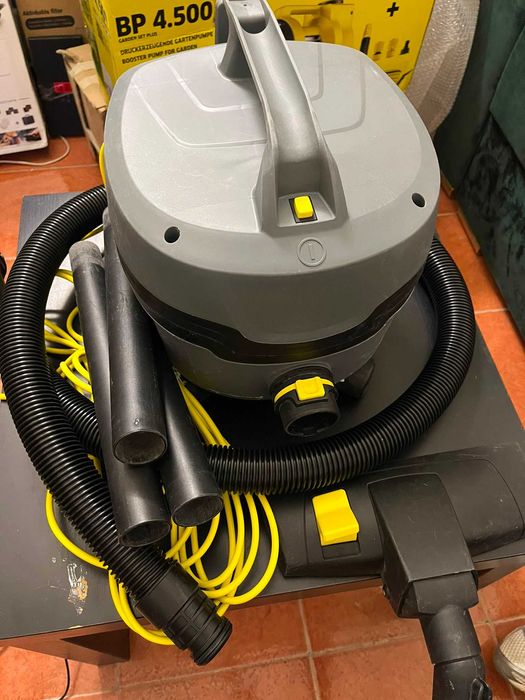 Aspirator uscat Kärcher T 7/1, ușor și ergonomic, 850 W, gri