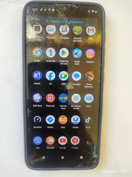 Продавам Motorola E20