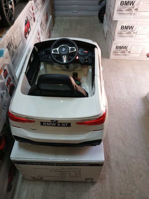 Промоция!!Нов акумулаторен джип BMW 6GT с меки гуми,кожен салон,12v