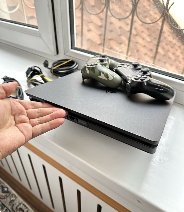 PlayStation 4 Slim 500GB 9.00