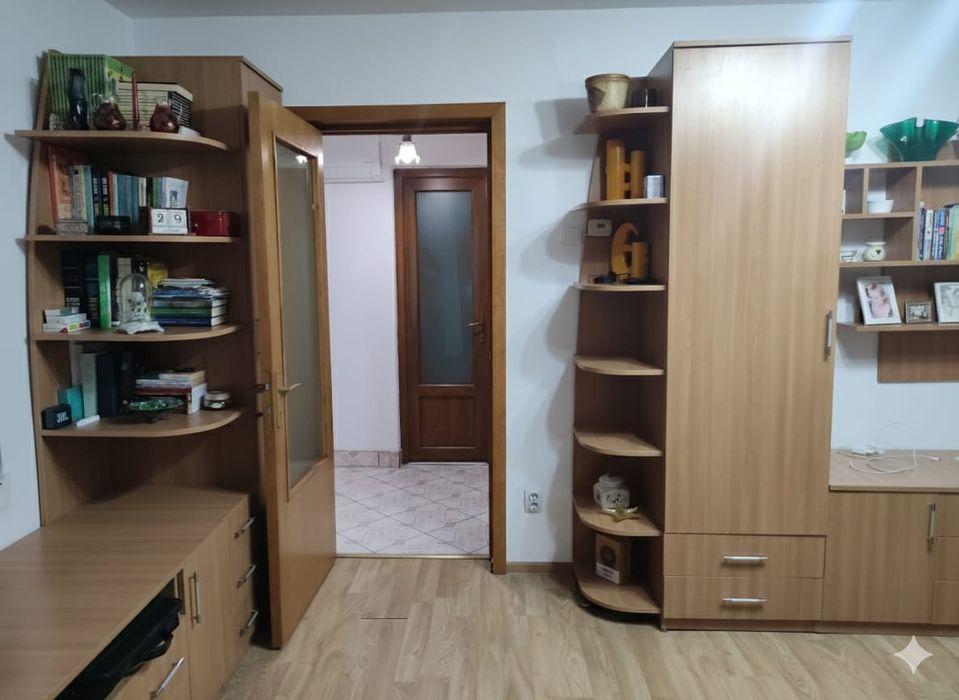 Vând apartament cu 2 camere