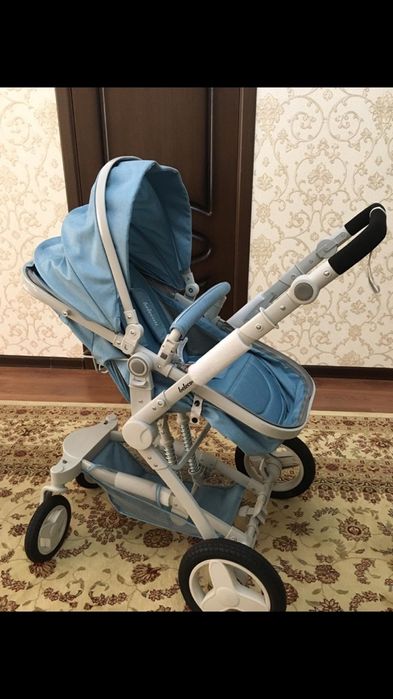 Продается коляска 3в1 срочно