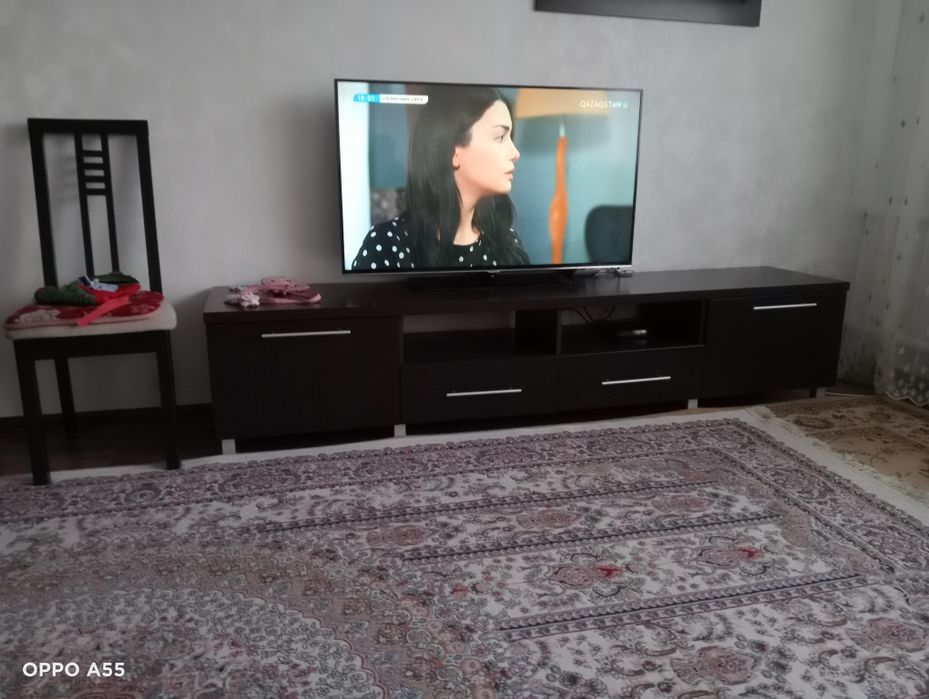 Тумба под телевизор