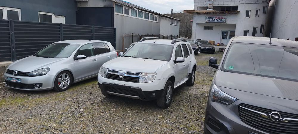 Dacia Duster Klima/4 Geamuri Electrice/6+1 Viteze/Pilot Automat/Jante Aliaj/Piele