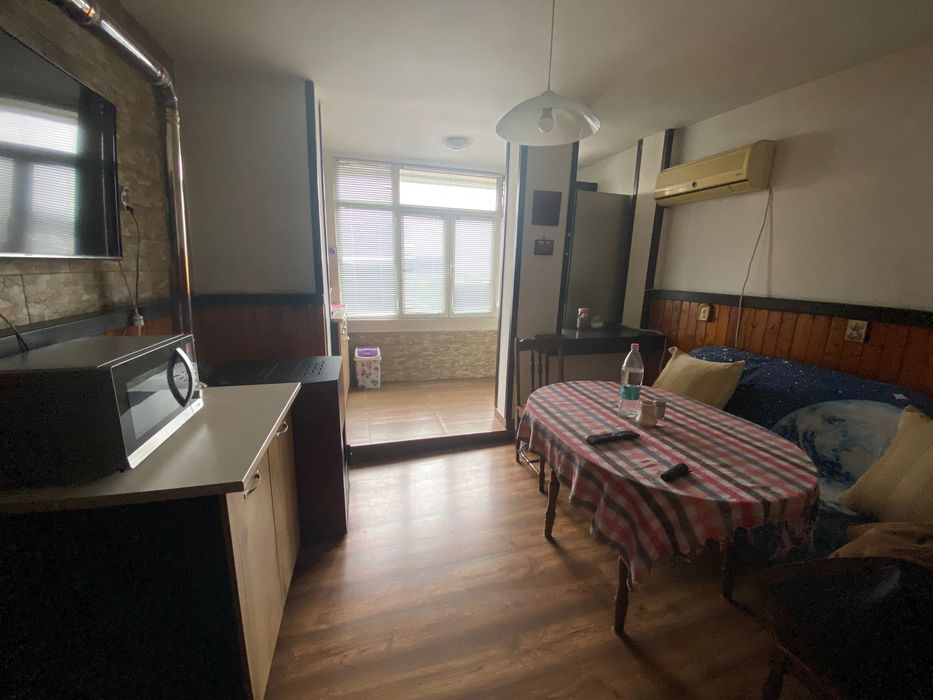 Дава се под наем Тристаен апартамент в Враца, Металург - 62 кв.м за 280.5 € - Снимка #4