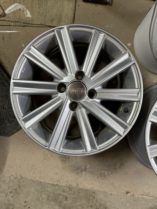 Комплект дисков 4 шт R15