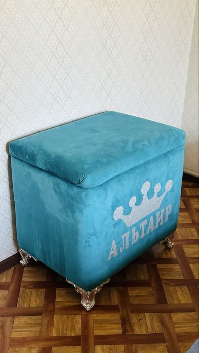 Сандық, сундук.