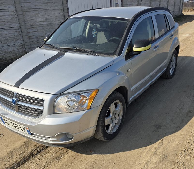 Dezmembrez Dodge Caliber 2.0 crd