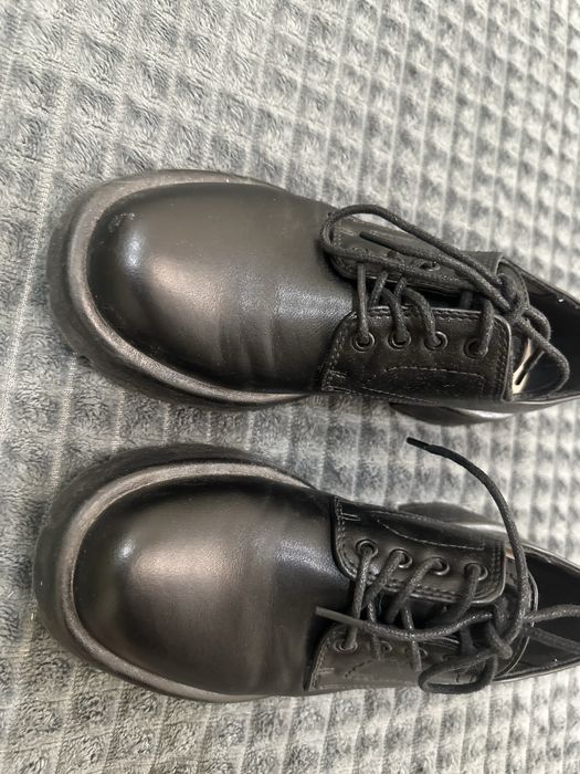 Женская обувь 35 размер