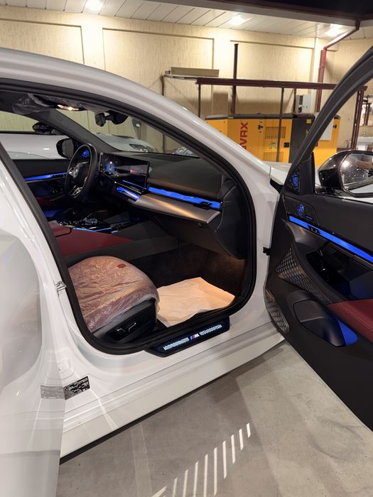 BMW i5 m sport 35L  2025