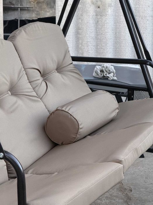 Садовые качели с навесом, металлический каркас, мягкое сиденье