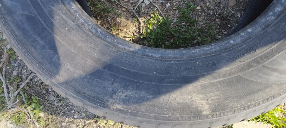 Шины 235/60/16 4 шины