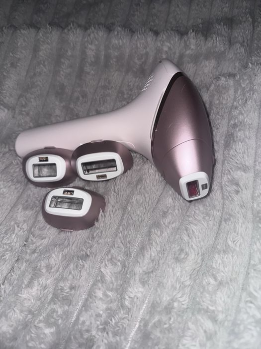 Фотоепилатор Philips Lumea
