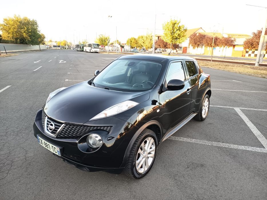 NISSAN Juke