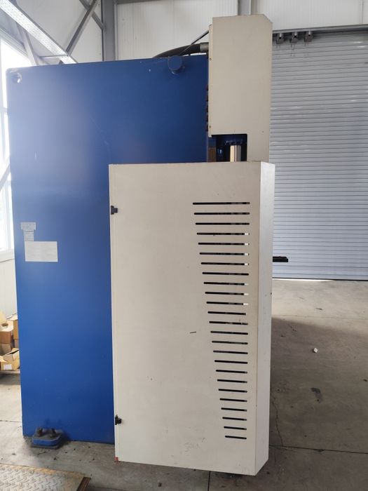 Индустриална хидравлична абкант преса Metallkraft GBP-R 3050-175.