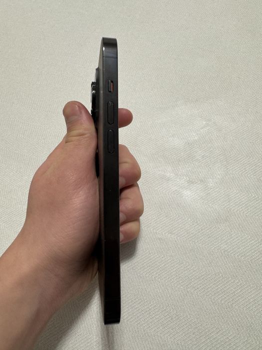 Продам iphone 14 pro (e sim)