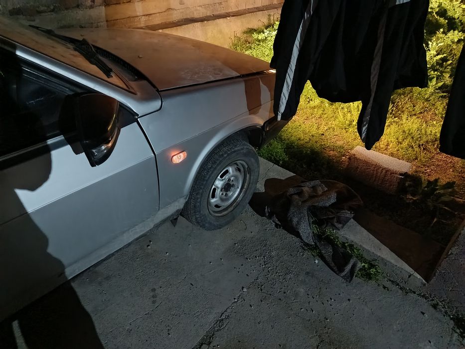 Продаю машину срочно