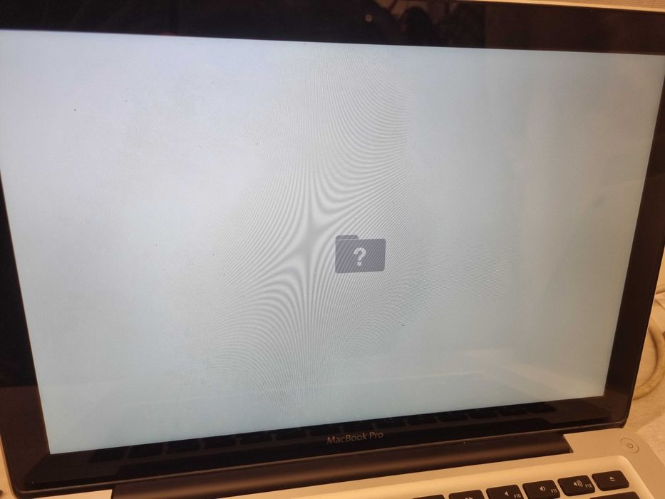 MAcbook pro "13  Late 2011 EMC 2555 intel i5 8gm ddr3