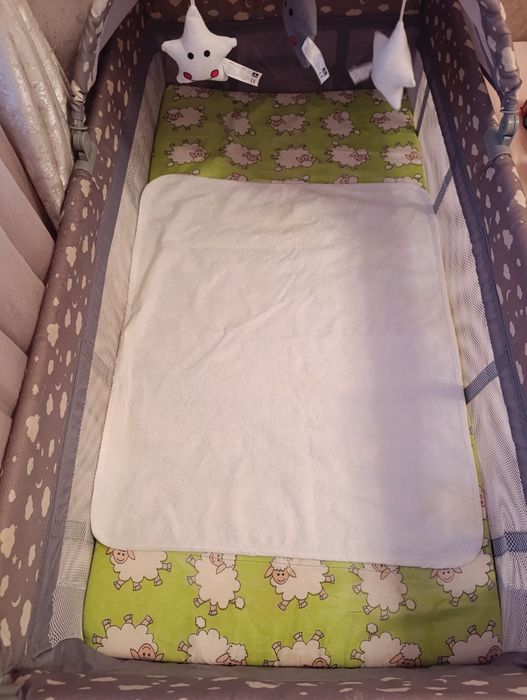 Детска кошара на две нива с включен матрак