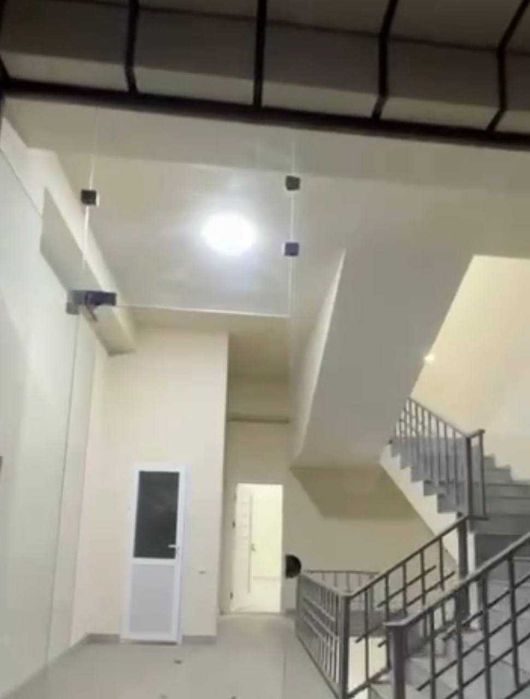 СРОЧНО Сотилади Продается нежилое здания