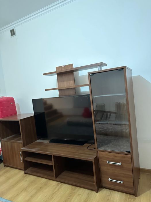 Подставка для телевизора