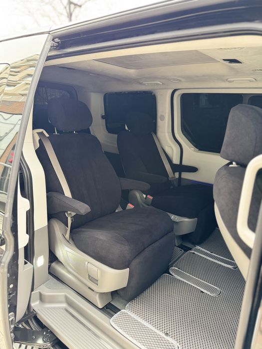 Встреча гостей Transfer airport Вип Трансфер VIP минивэн Staria