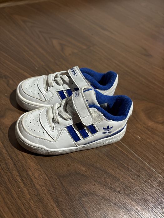 Adidasii copii adidas