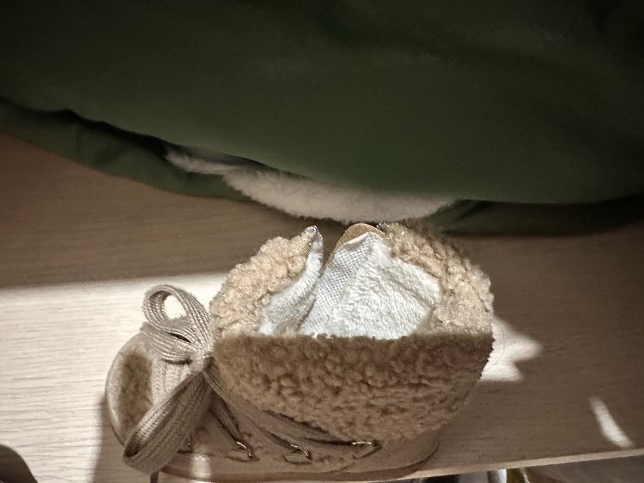 Продам комбинезоны до годика и 1,5 лет