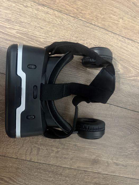 VR очки в хорошем состоянии