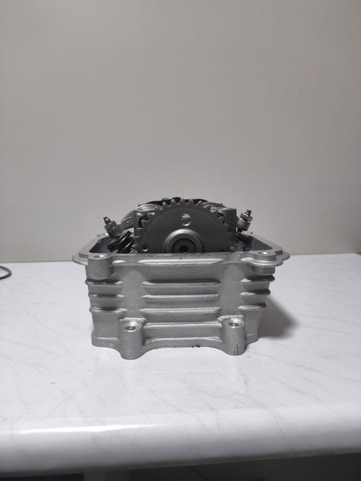 Головка в сборе на скутер 150 кубов