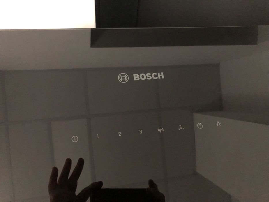Декоративен абсорбатор за вгаждане Bosch DWK099G61