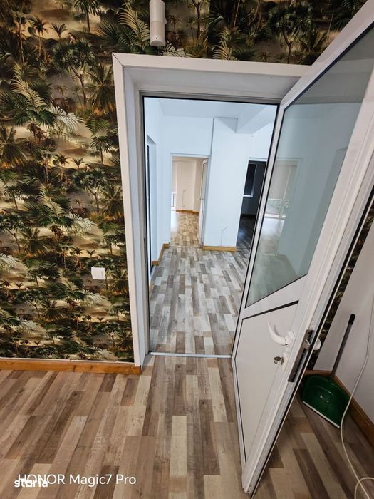 Duplex | Centrul Civic | Spatiu Birouri | Centrala proprie | 2 intrari