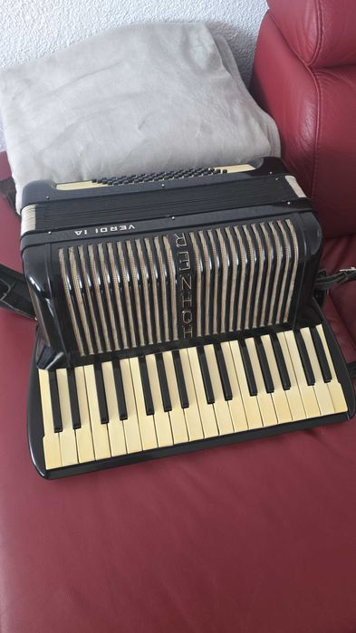 Acordeon Hohner Verdi IA