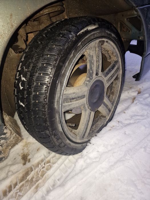 продам  титанку р16