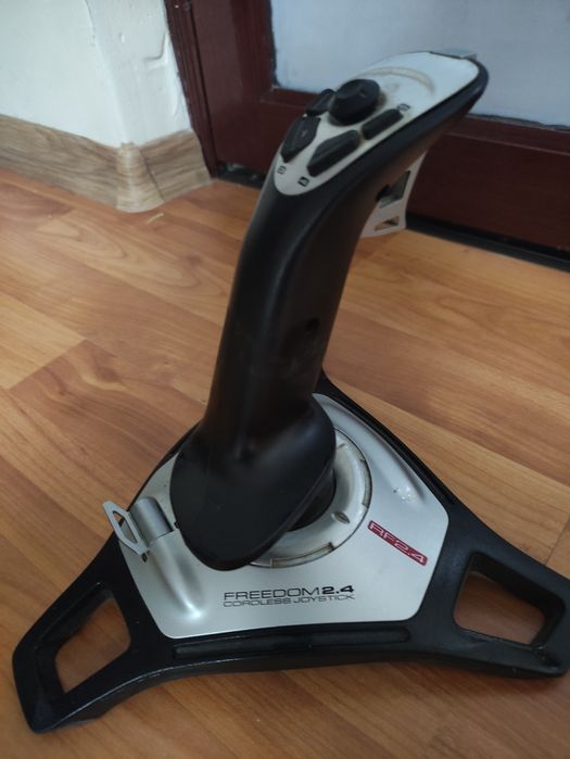 Joystick Logitech Freedom Cordless 2.4