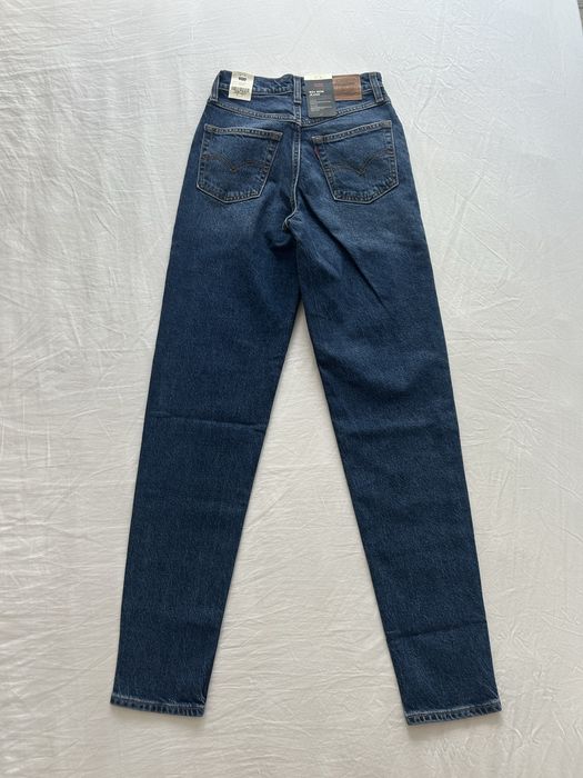 Levi’s 80’s Mom Jeans Women’s W24 x L32