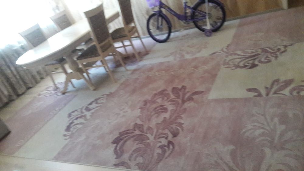 Продам ковер 80000