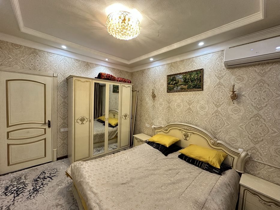 Продаётся 4х комнатная с Палисадником на Карасу-3