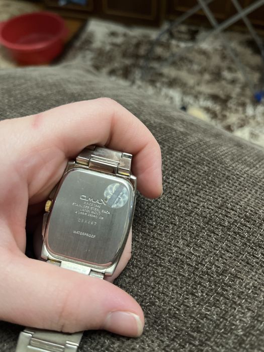 Наручные уварцевые часы OMAX QUARTZ
