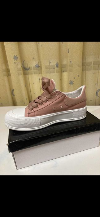 Розови кецове 40