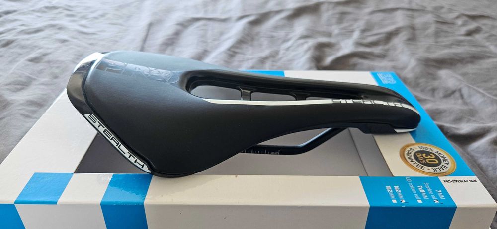 Sa bicicleta PRO Stealth - ca noua / in cutie
