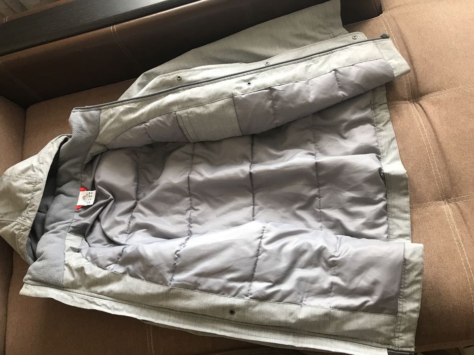 Продам куртку