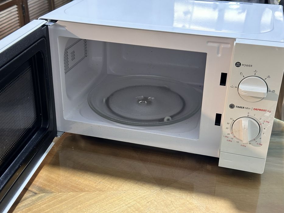 Cuptor cu microunde VisionChef VCM20CMA